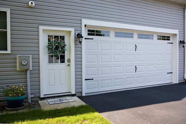 24/7 Emergency Garage Door Roller Replacement experts in Nelson County County, VA